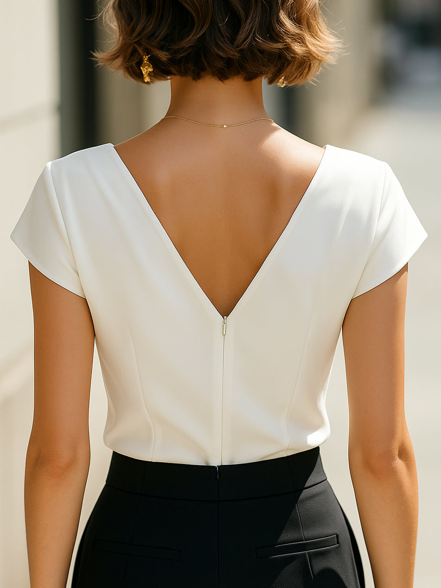Elegant Pleated V-Neck Sleeveless Top - Blouse