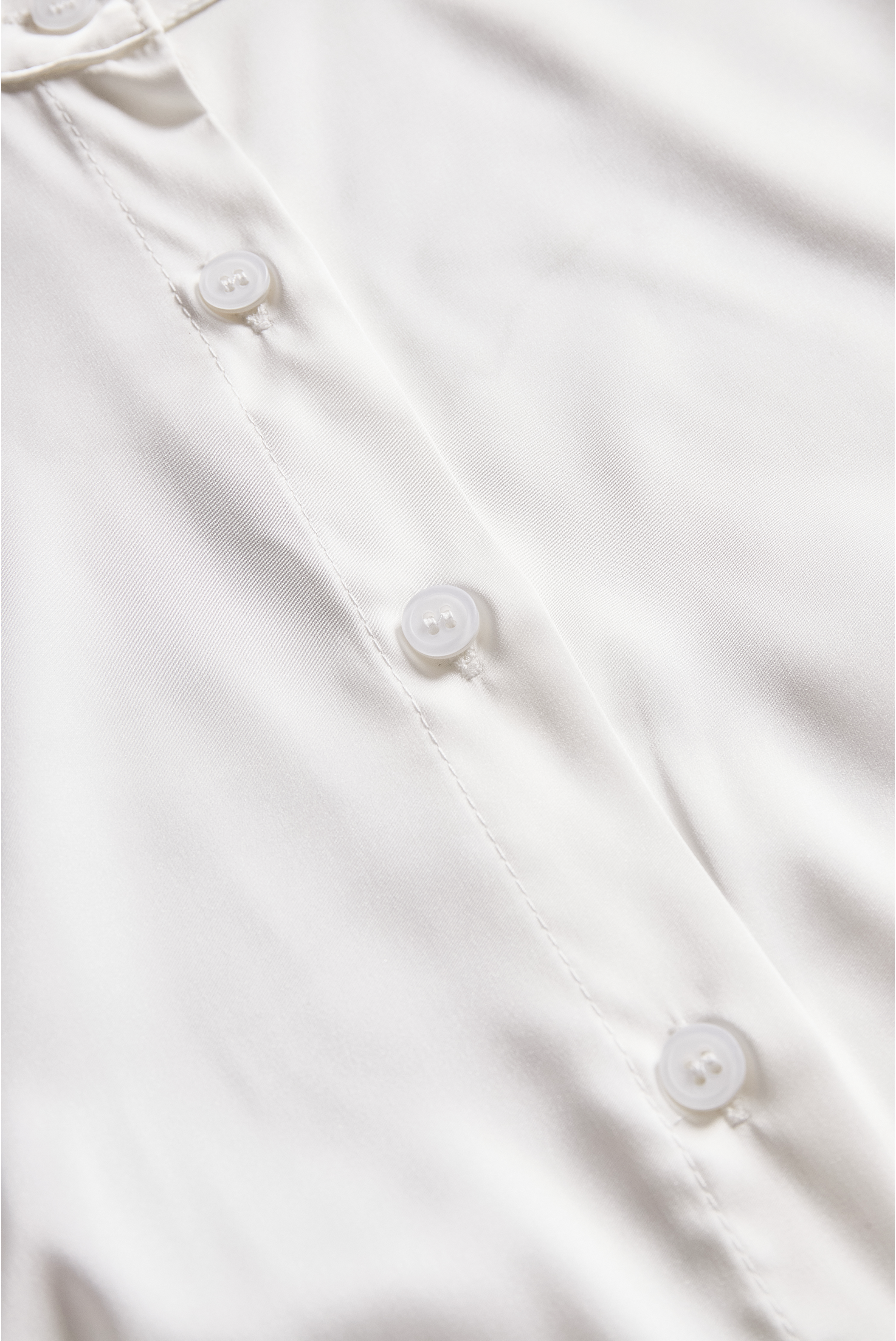 Luxury Silk-Satin Tailored Fit - Women's Blouse