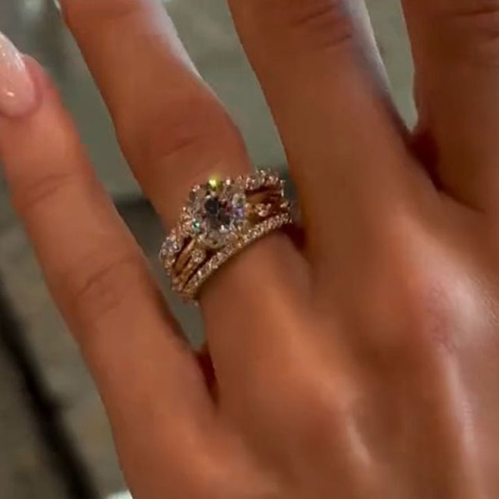 Gorgeous 4PCS Round Cut Sterling Silver Bridal Set Shine of Diamond