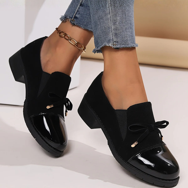 Beth - Coquette Slip-On Loafers CASA LARO