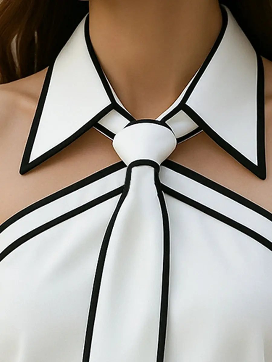 Bold Contrast Trim Sleeveless Halter Neck - Blouse CASA LARO