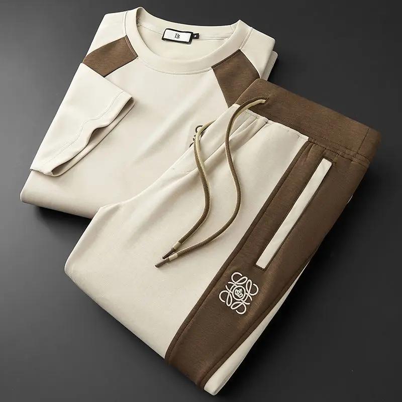 Cleveland - Moisture-Wicking Performance Two-Piece Set CASA LARO