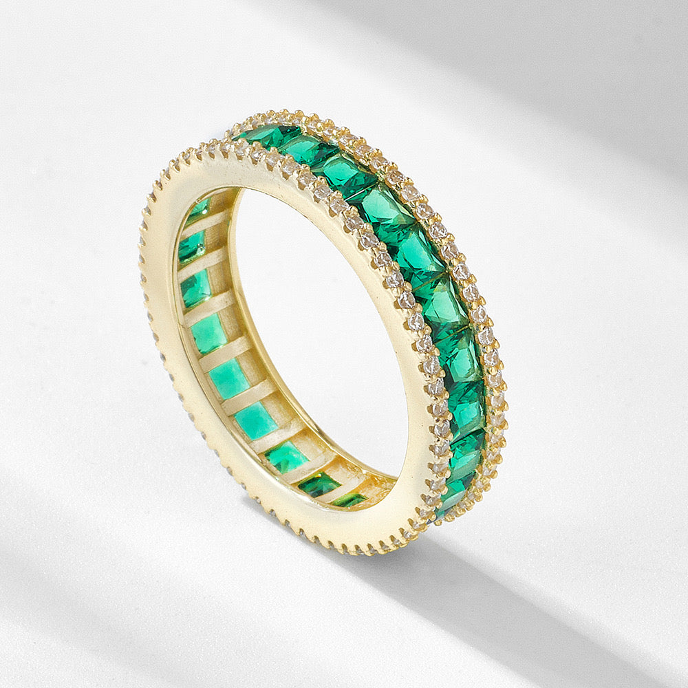 Vintage Green Wedding Band In Golden Tone Shineofdiamond