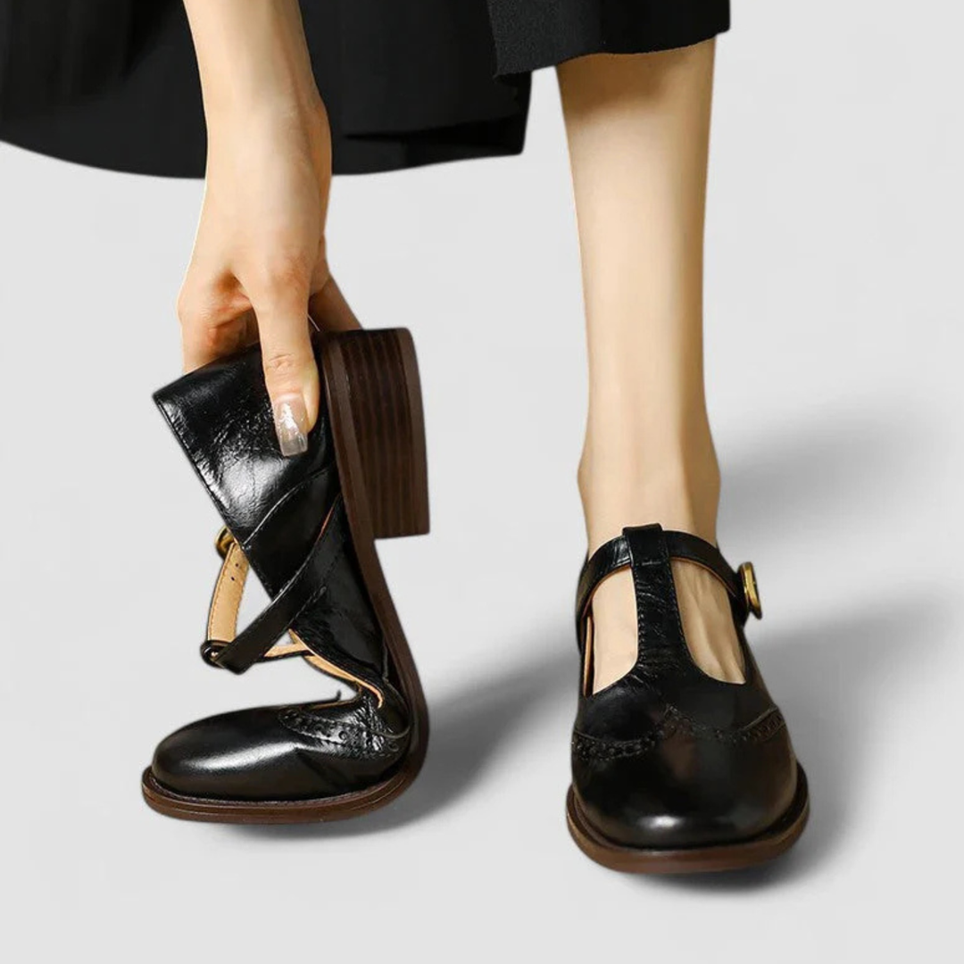 Livia - Classic Leather Sandals CASA LARO WOMEN