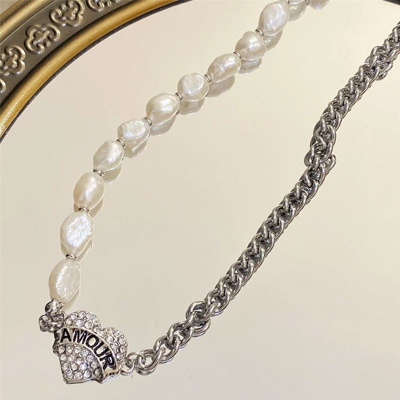 Chic AMOUR Paved Heart Pearl Choker Shine of Diamond