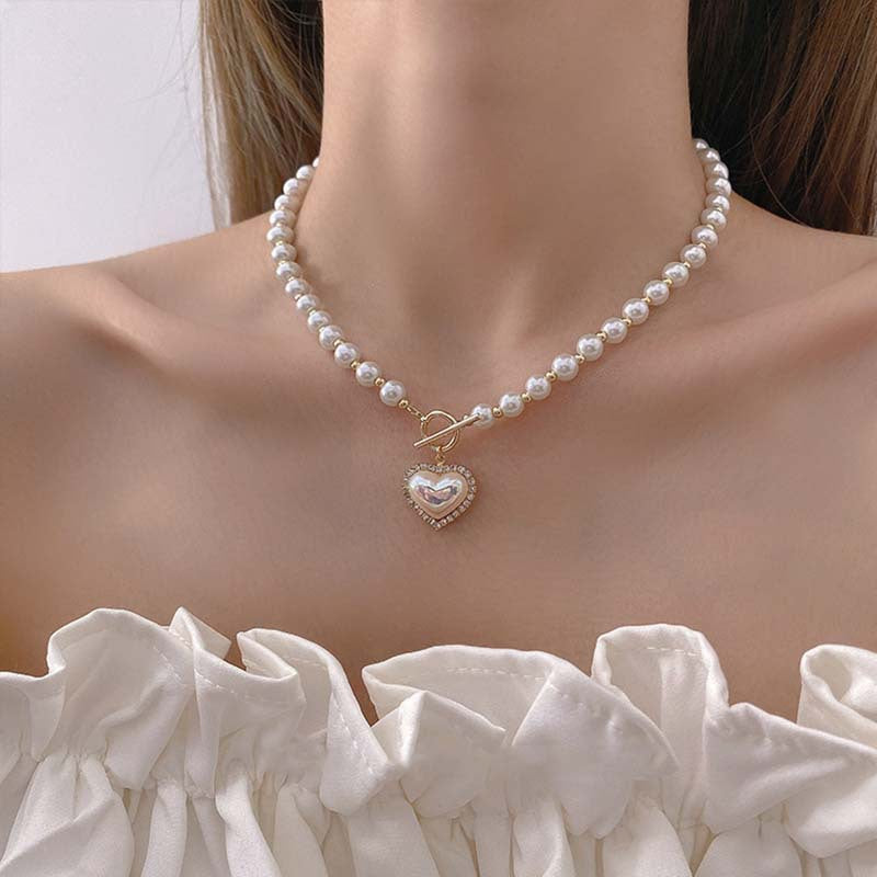 Elegant Pearl Heart Pendant Necklace Shine of Diamond
