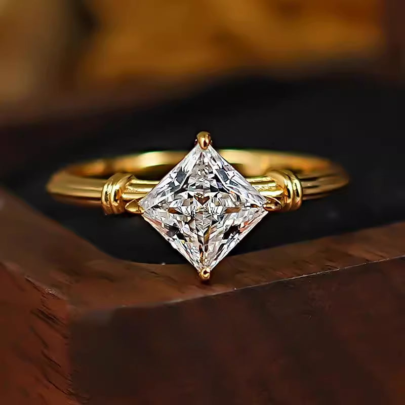 Vintage Princess Cut Sterling Silver Ring Shine of Diamond