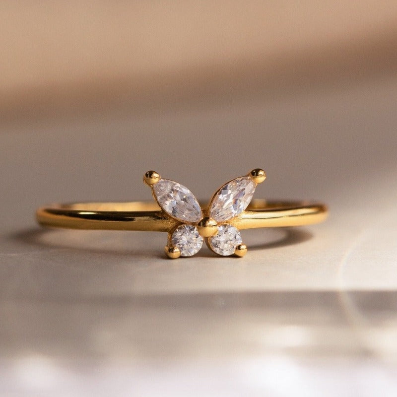 Pear cut Butterfly Design Ring in Sterling Silver hot