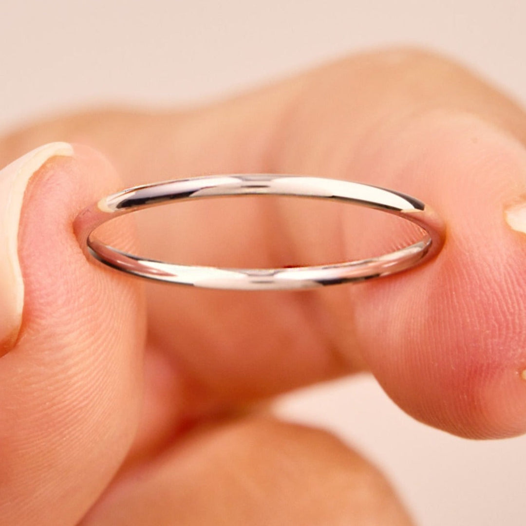 Simple 18k Gold Rose Gold Silver 1.5mm Thin Wedding Band Shineofdiamond